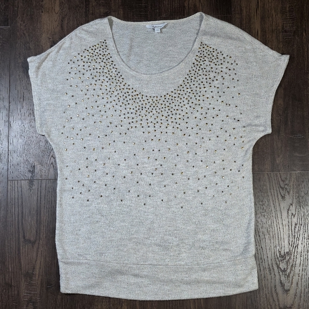 Reitmans Studded Metallic Gold Short Sleeve Sweater